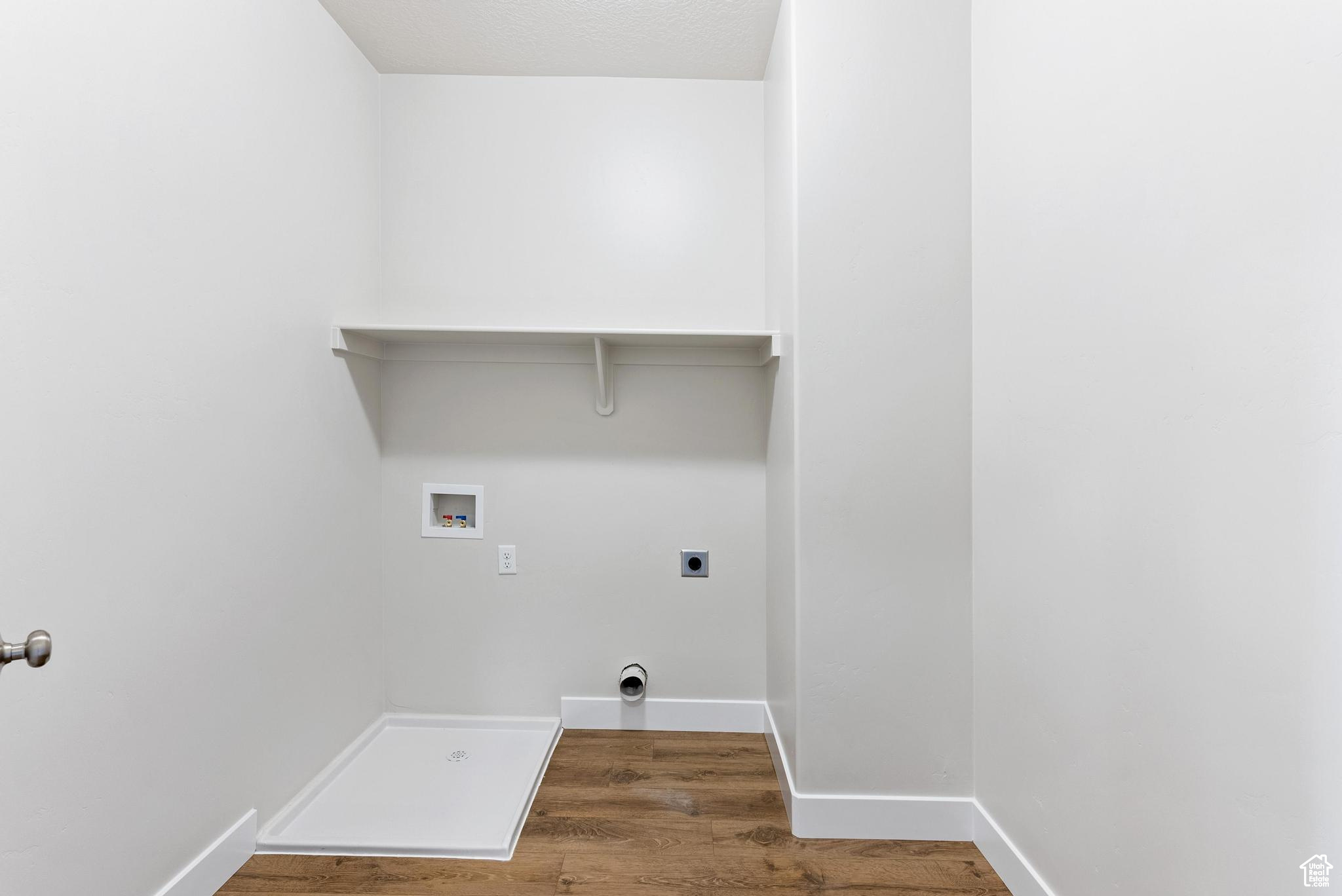 MELLOR AT SPANISH FORK - Residential