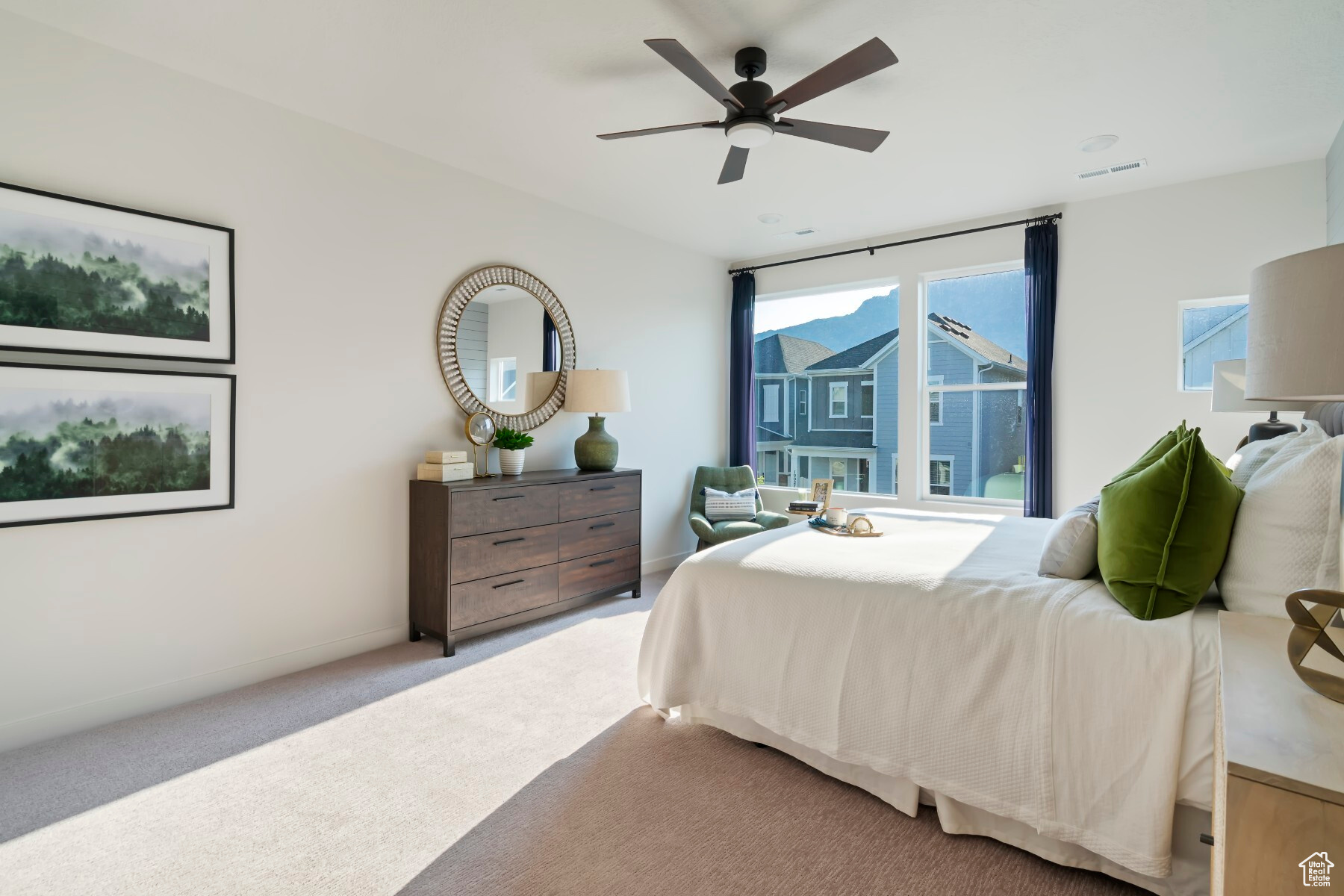 RIDGEVIEW CARRIAGES - Residential
