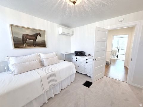 Tiny photo for 981 S 900 E, Salt Lake City, UT 84105 (MLS # 2144984)