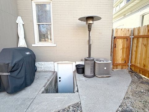 Tiny photo for 981 S 900 E, Salt Lake City, UT 84105 (MLS # 2144984)