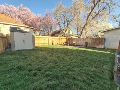 Tiny photo for 981 S 900 E, Salt Lake City, UT 84105 (MLS # 2144984)