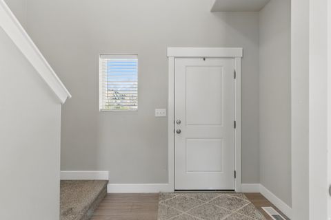 Tiny photo for 1147 N CARRIAGE LN, Spanish Fork, UT 84660 (MLS # 2150098)