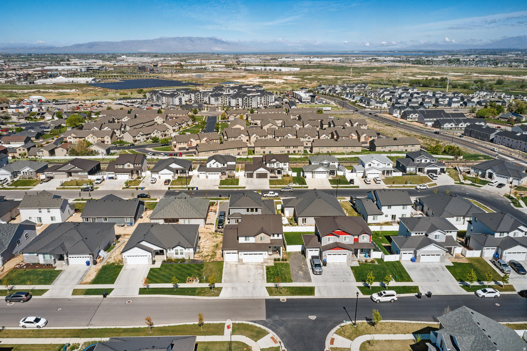 LEGACY FARMS - Residential