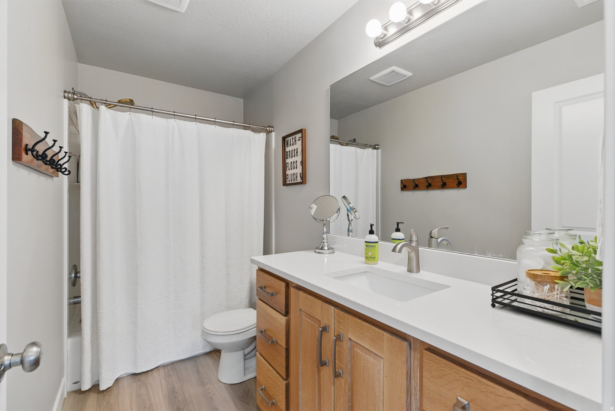 LEGACY FARMS - Residential