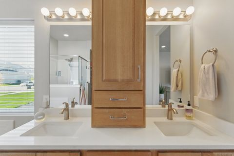 Tiny photo for 1147 N CARRIAGE LN, Spanish Fork, UT 84660 (MLS # 2150098)