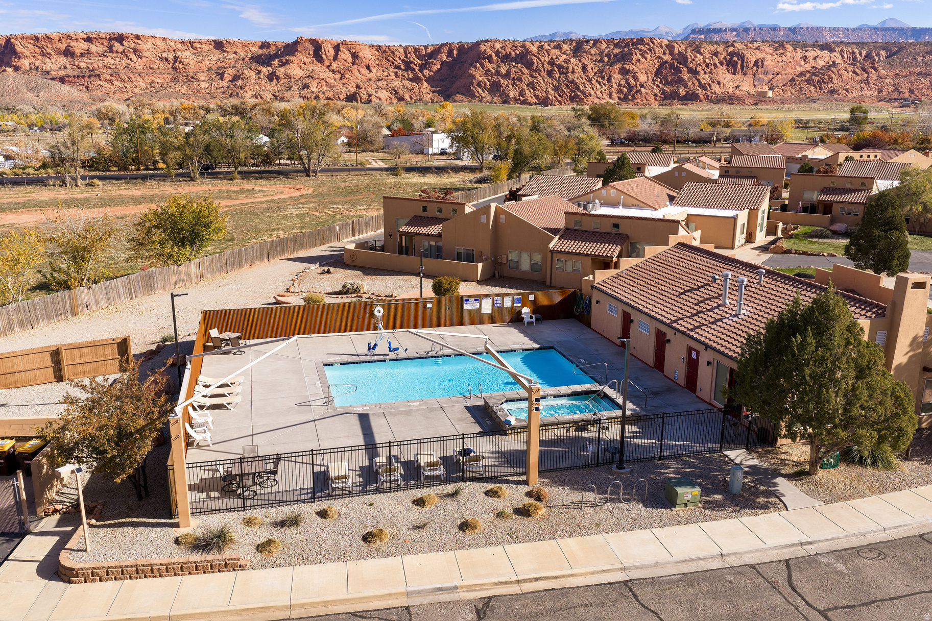 RIM VILLAGE - Residential