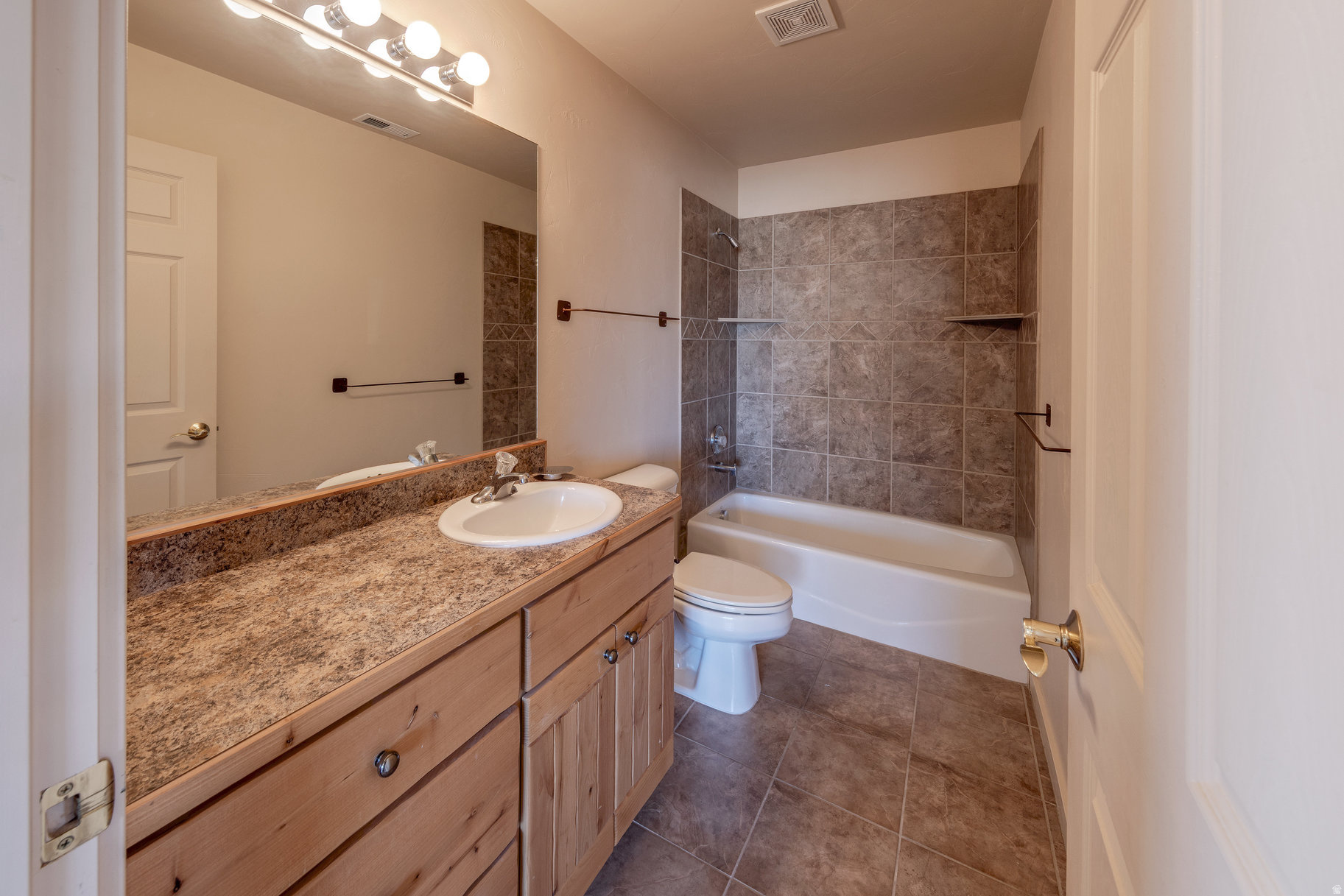 RIM VILLAGE - Residential