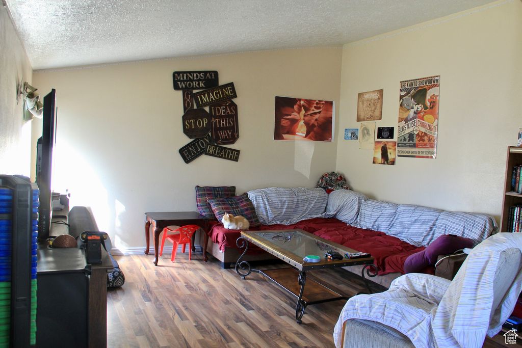 Photo of 2622 N 175 W, Clearfield, UT 84016 (MLS # 2112277)