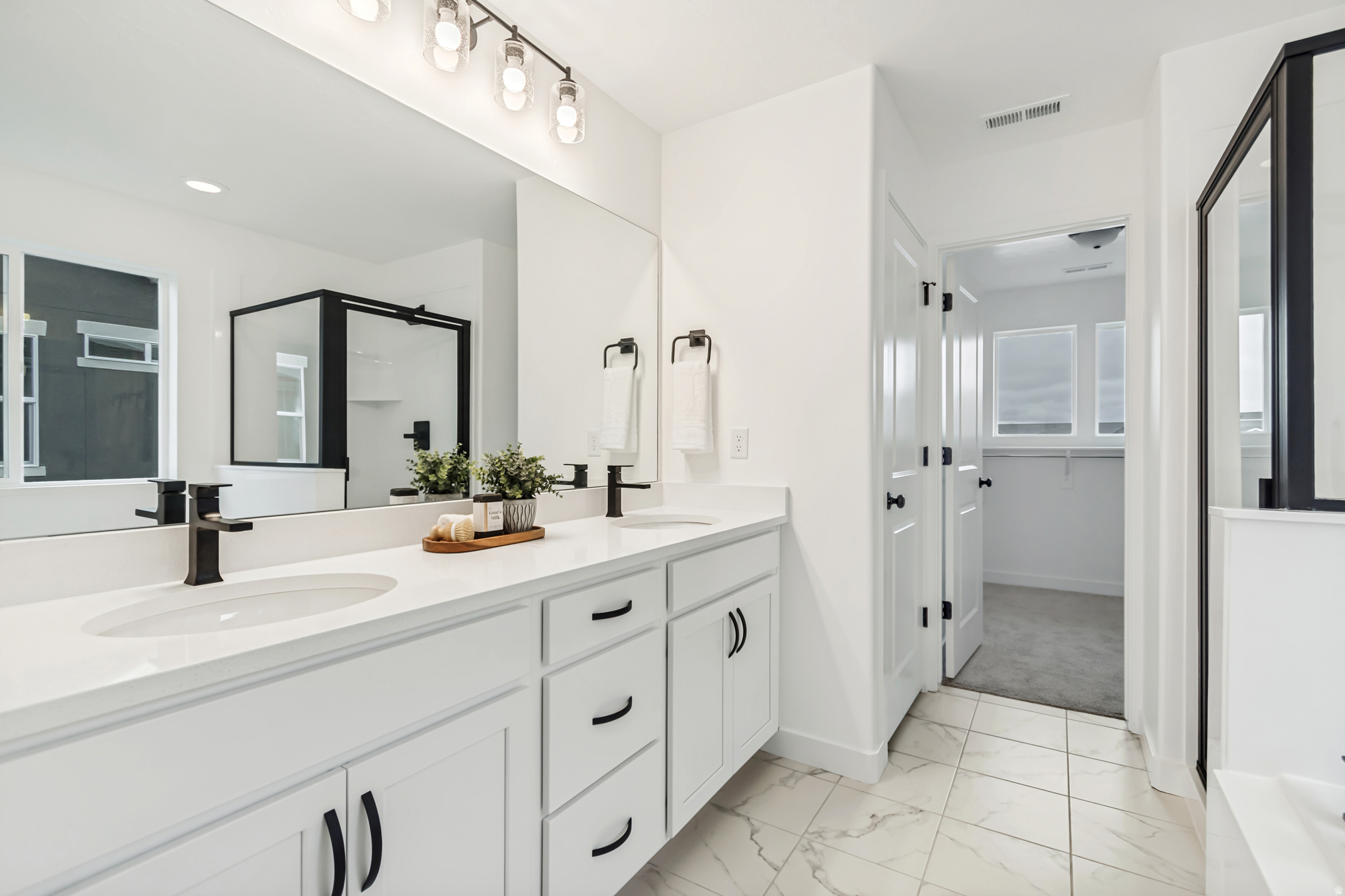HARMONY PLACE - Residential