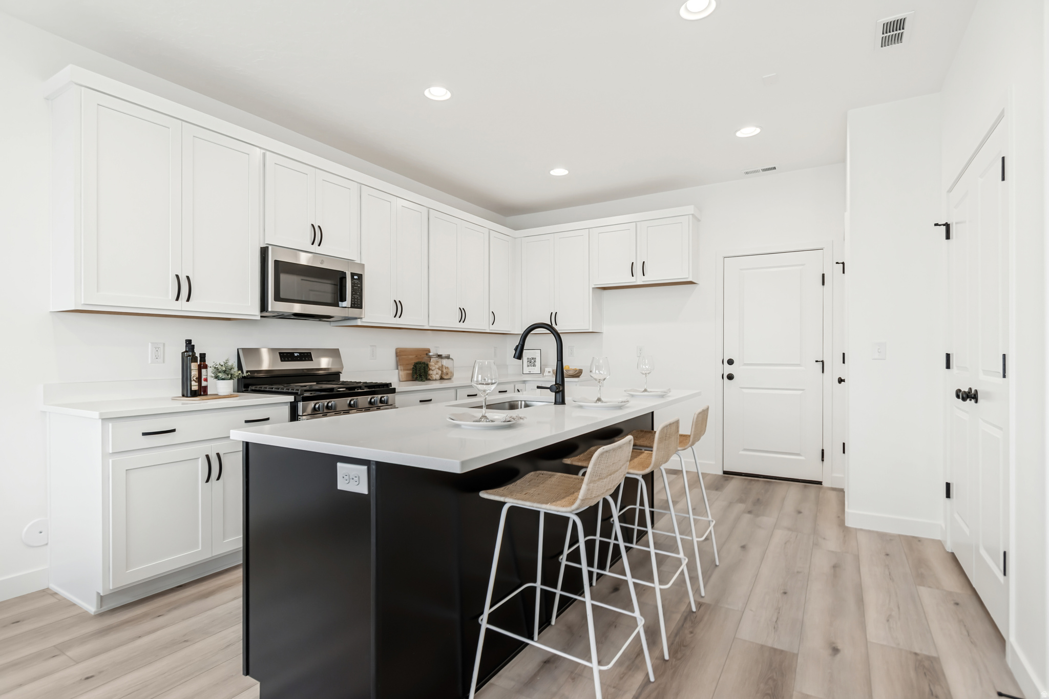 HARMONY PLACE - Residential