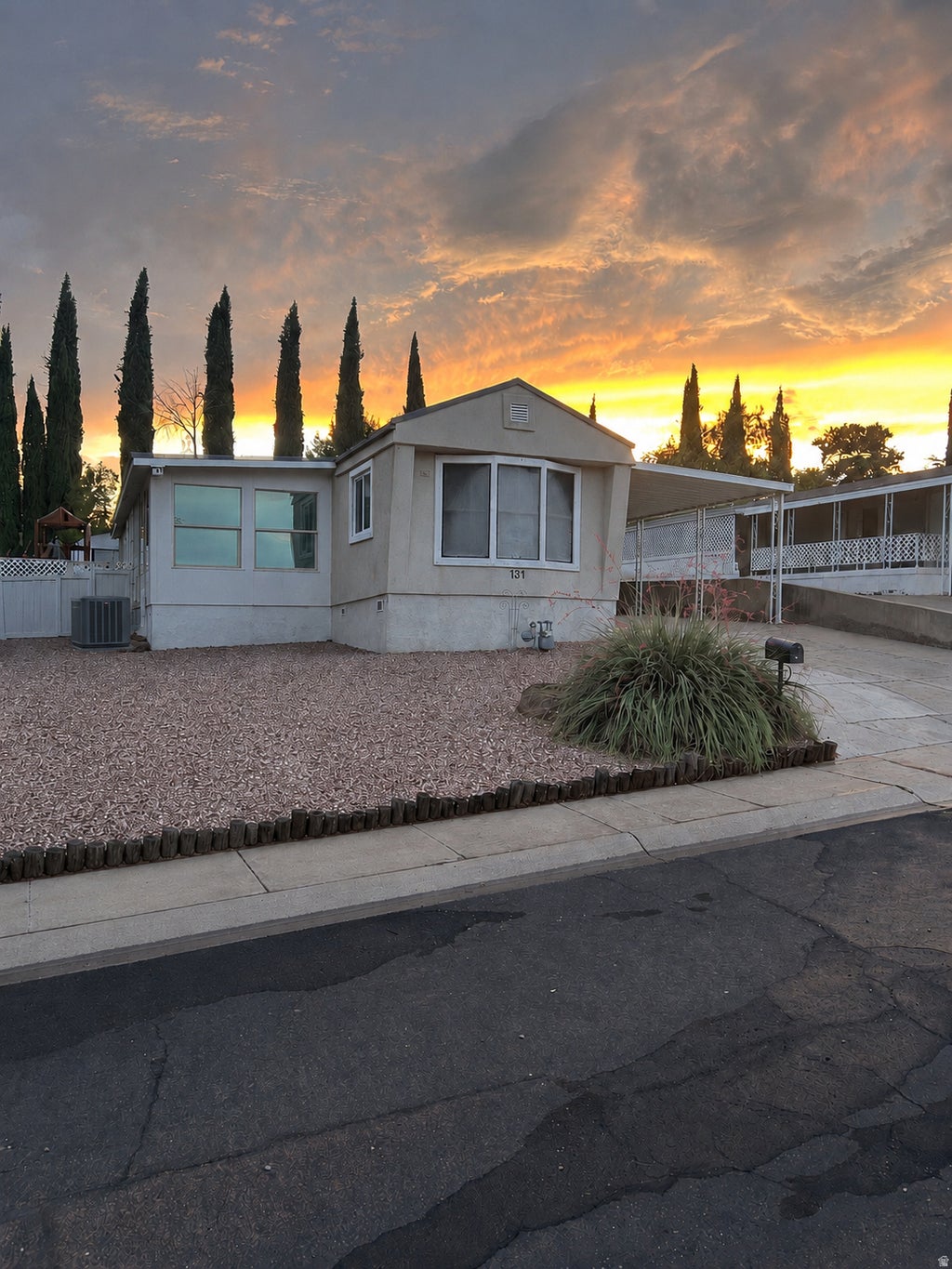 Photo of 131 N RICKIE RD, Washington, UT 84780 (MLS # 2173588)