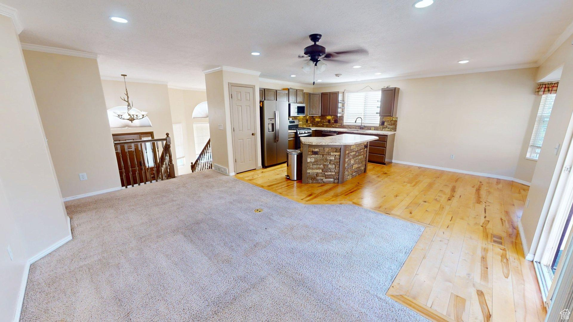HIGH MOUNTAIN MEADOWS - Residential