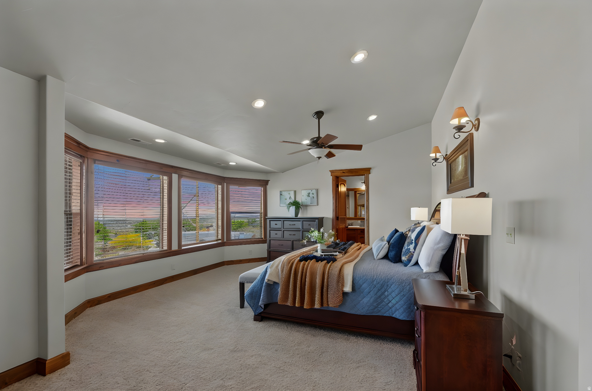 OAK TERRACE - Residential