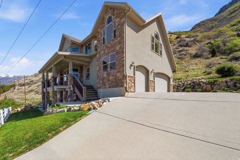 Tiny photo for 1922 N 1550 E, Provo, UT 84604 (MLS # 2150902)