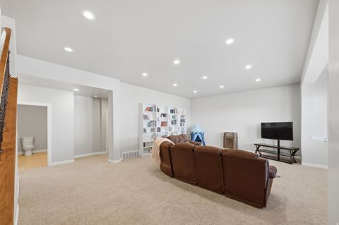 Tiny photo for 1922 N 1550 E, Provo, UT 84604 (MLS # 2150902)