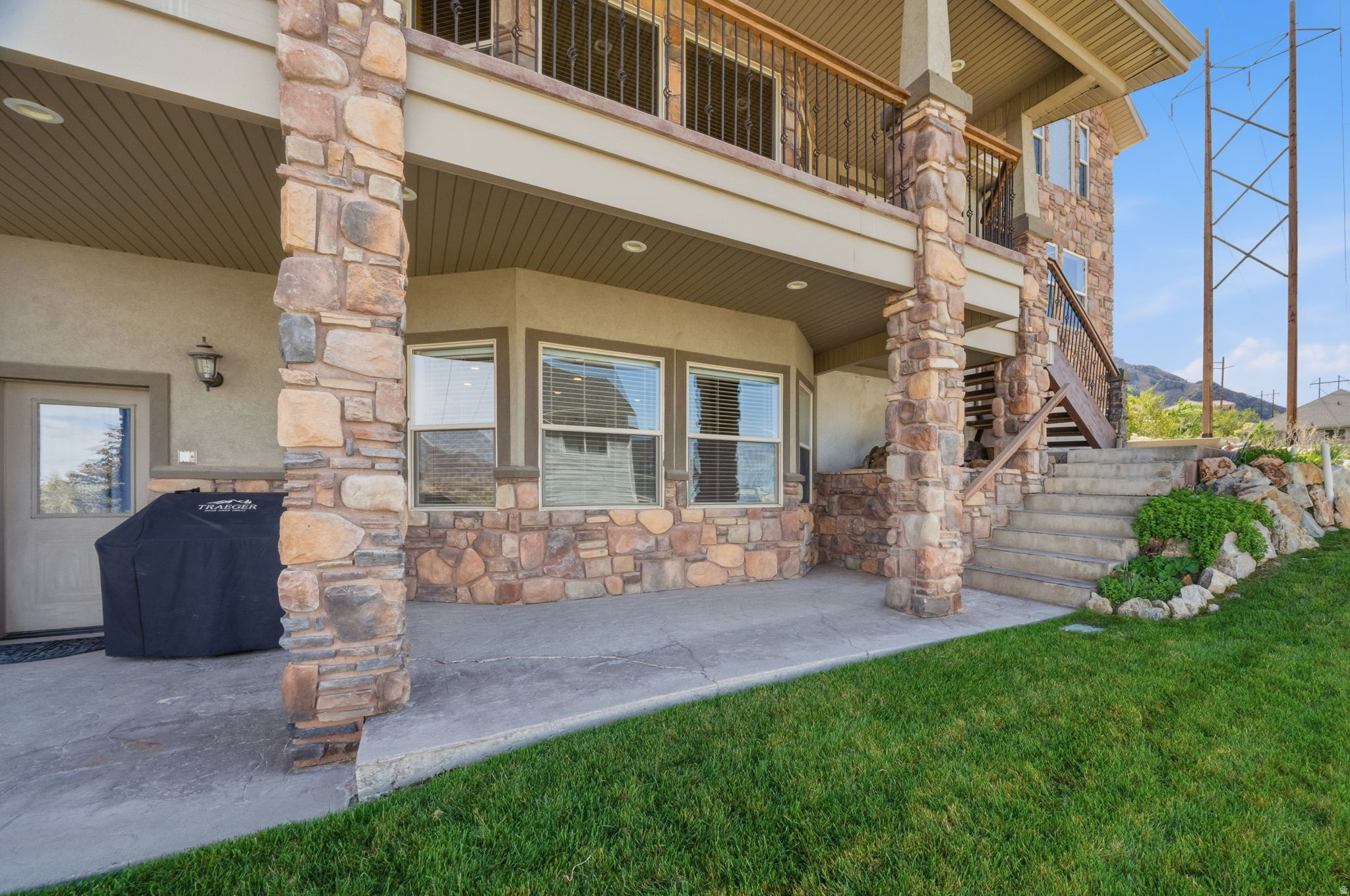 OAK TERRACE - Residential