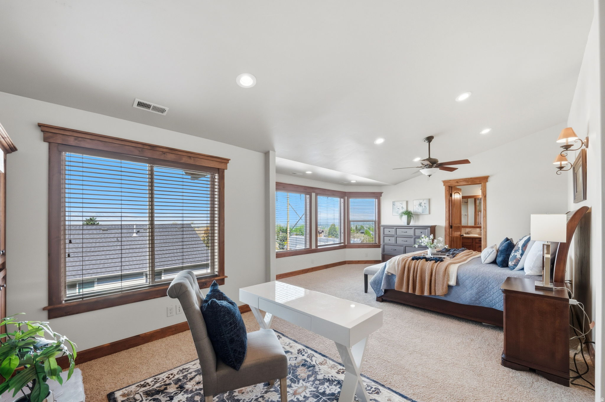 OAK TERRACE - Residential