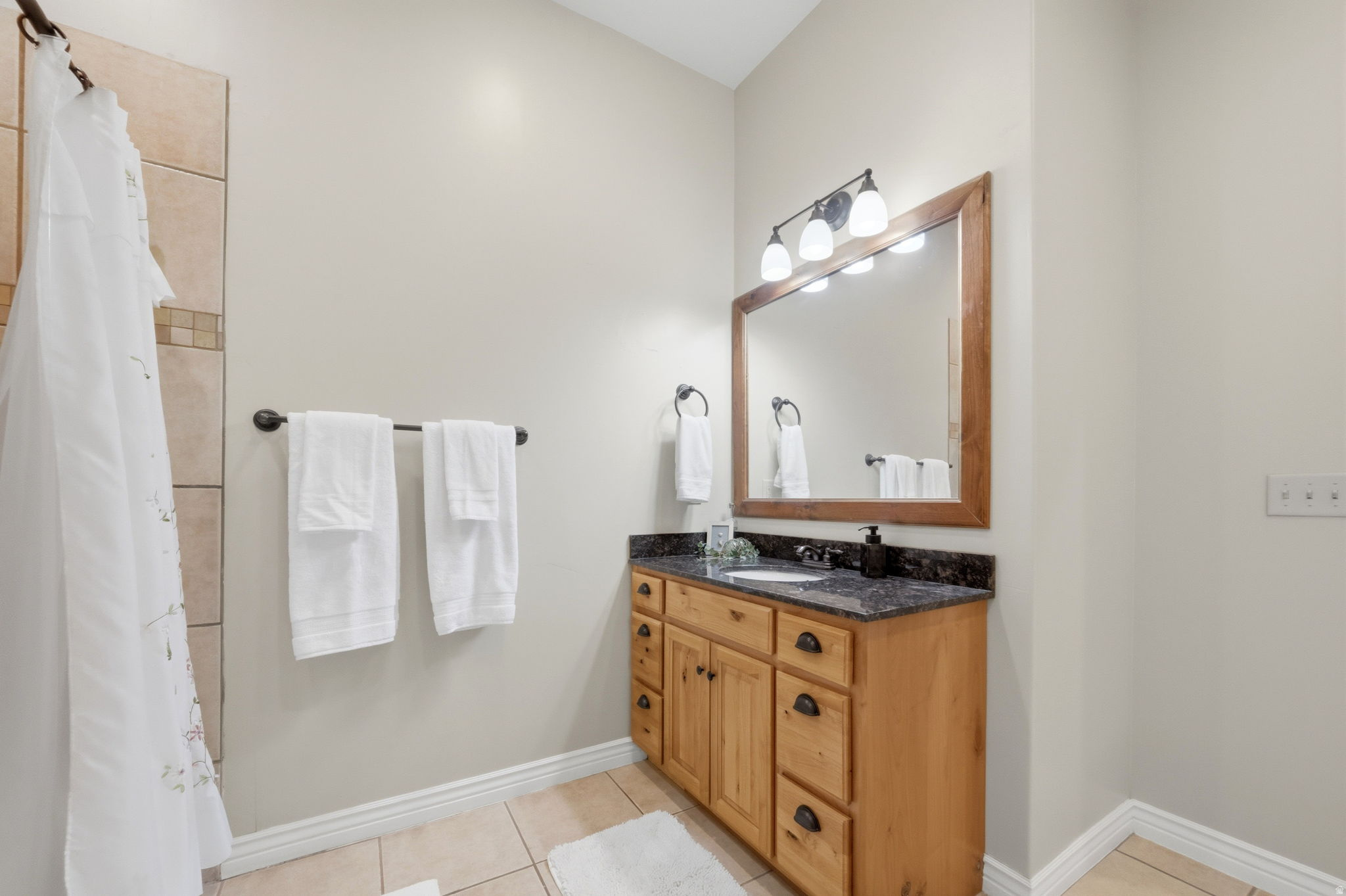 OAK TERRACE - Residential