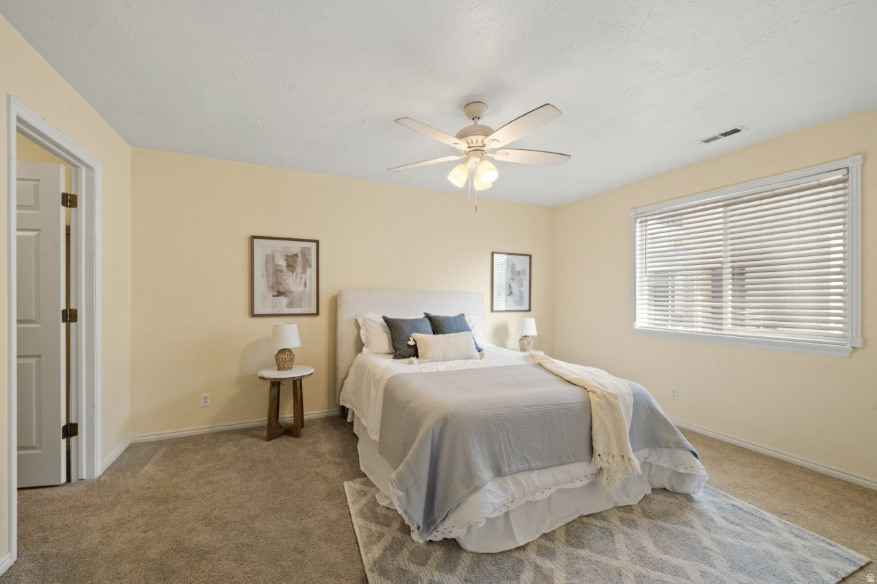 WHISPER WILLOW - Residential