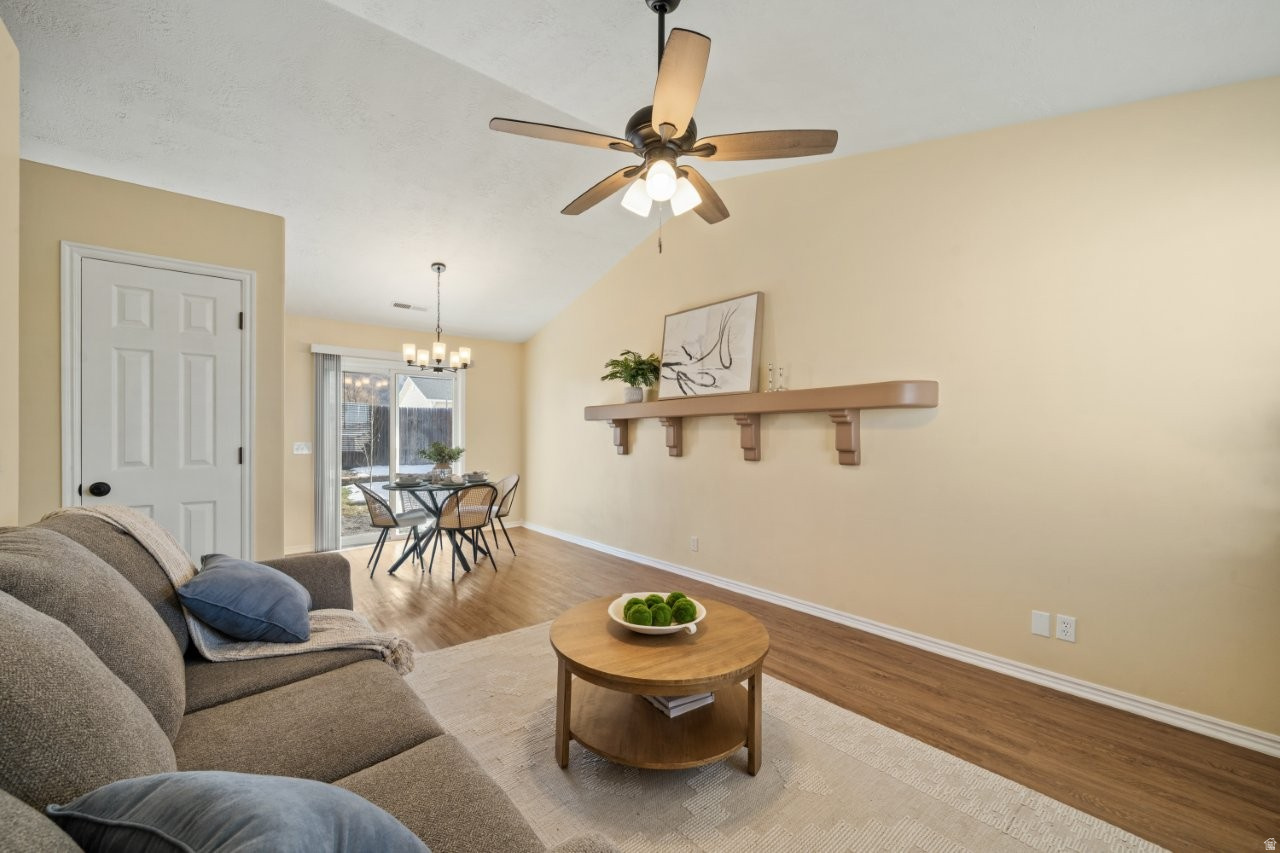 WHISPER WILLOW - Residential