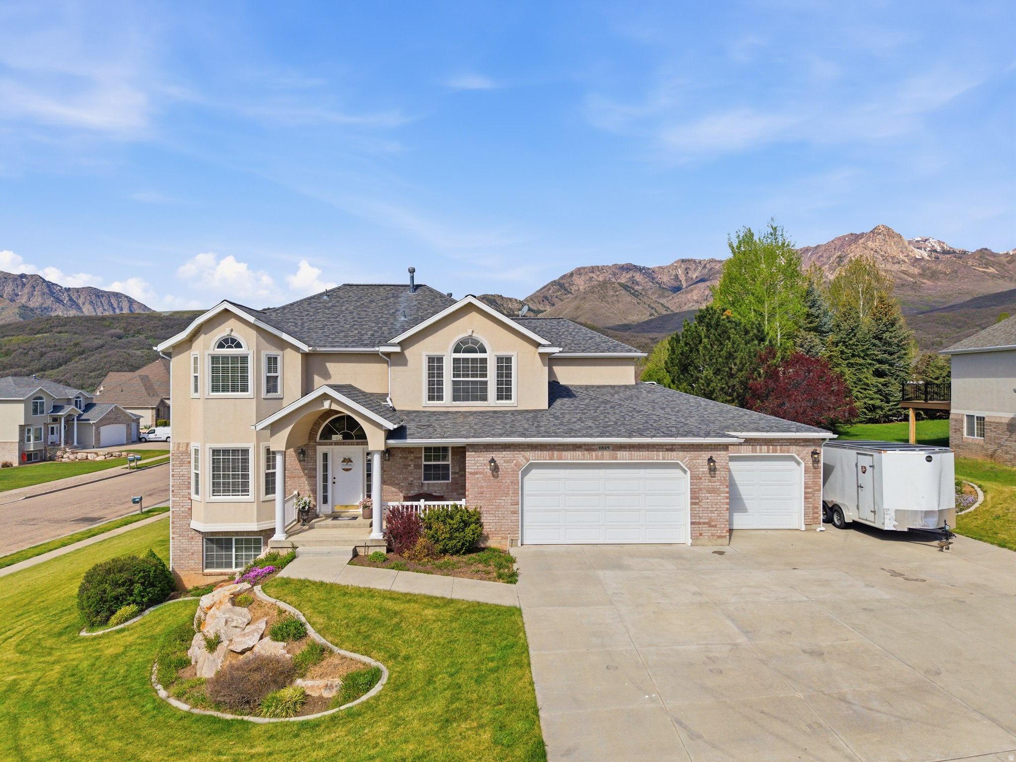 TRAPPER'S POINTE PRUD - Residential