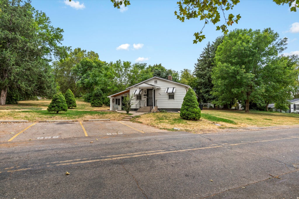 Photo of 969 39TH ST S, Ogden, UT 84403 (MLS # 2179110)