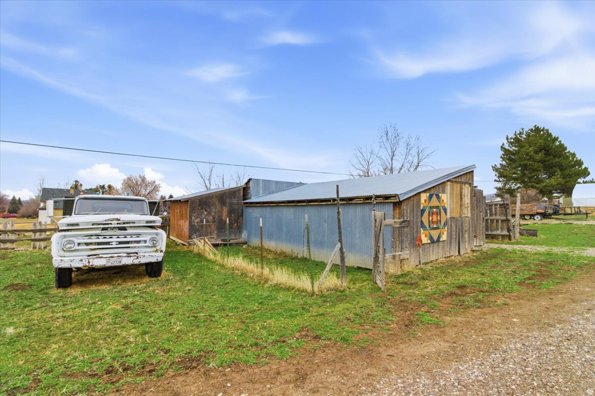 INTERMOUNTAIN SANPETE COUNTY - Residential