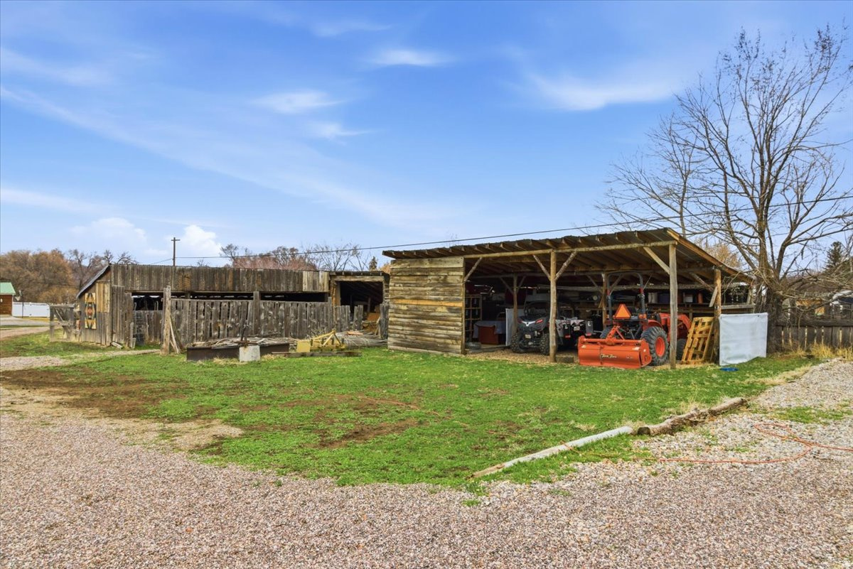 INTERMOUNTAIN SANPETE COUNTY - Residential