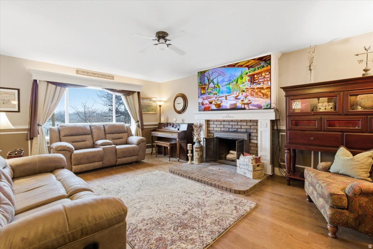 INTERMOUNTAIN SANPETE COUNTY - Residential