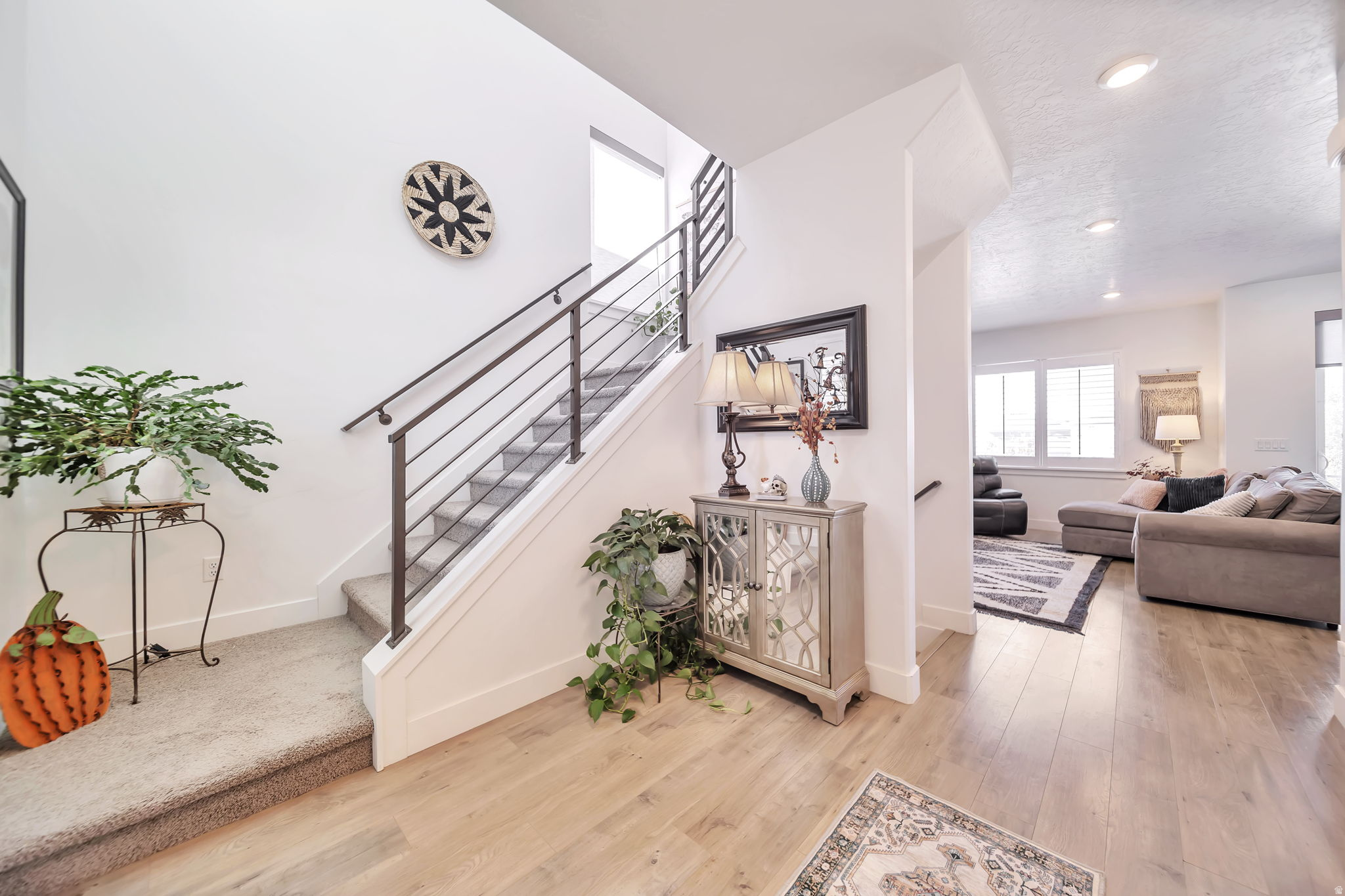 INDEPENDENCE - Residential