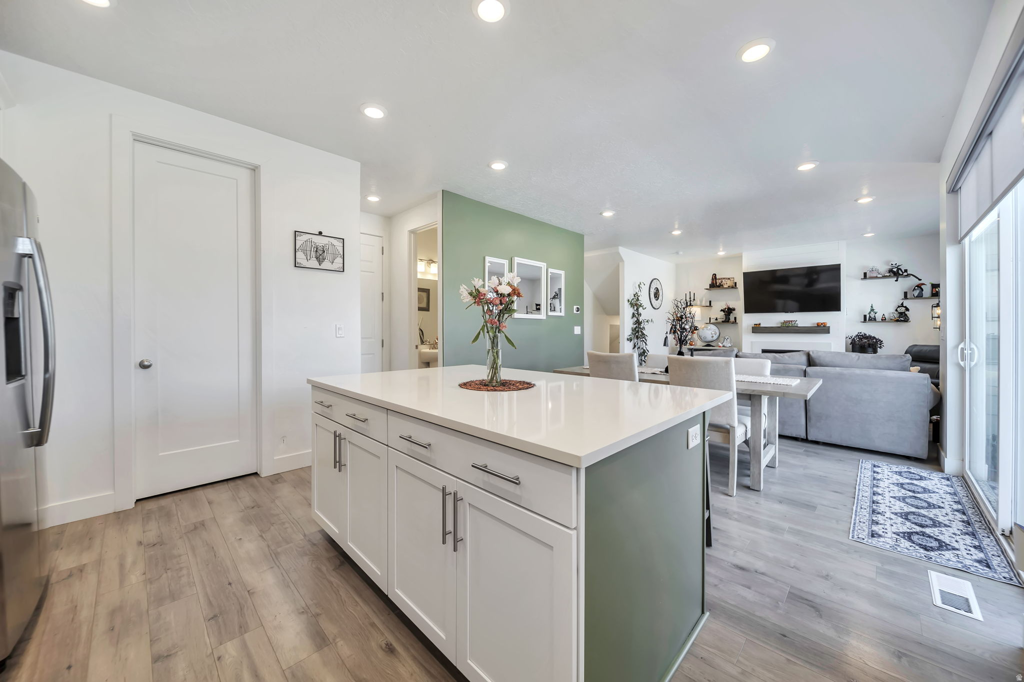 INDEPENDENCE - Residential