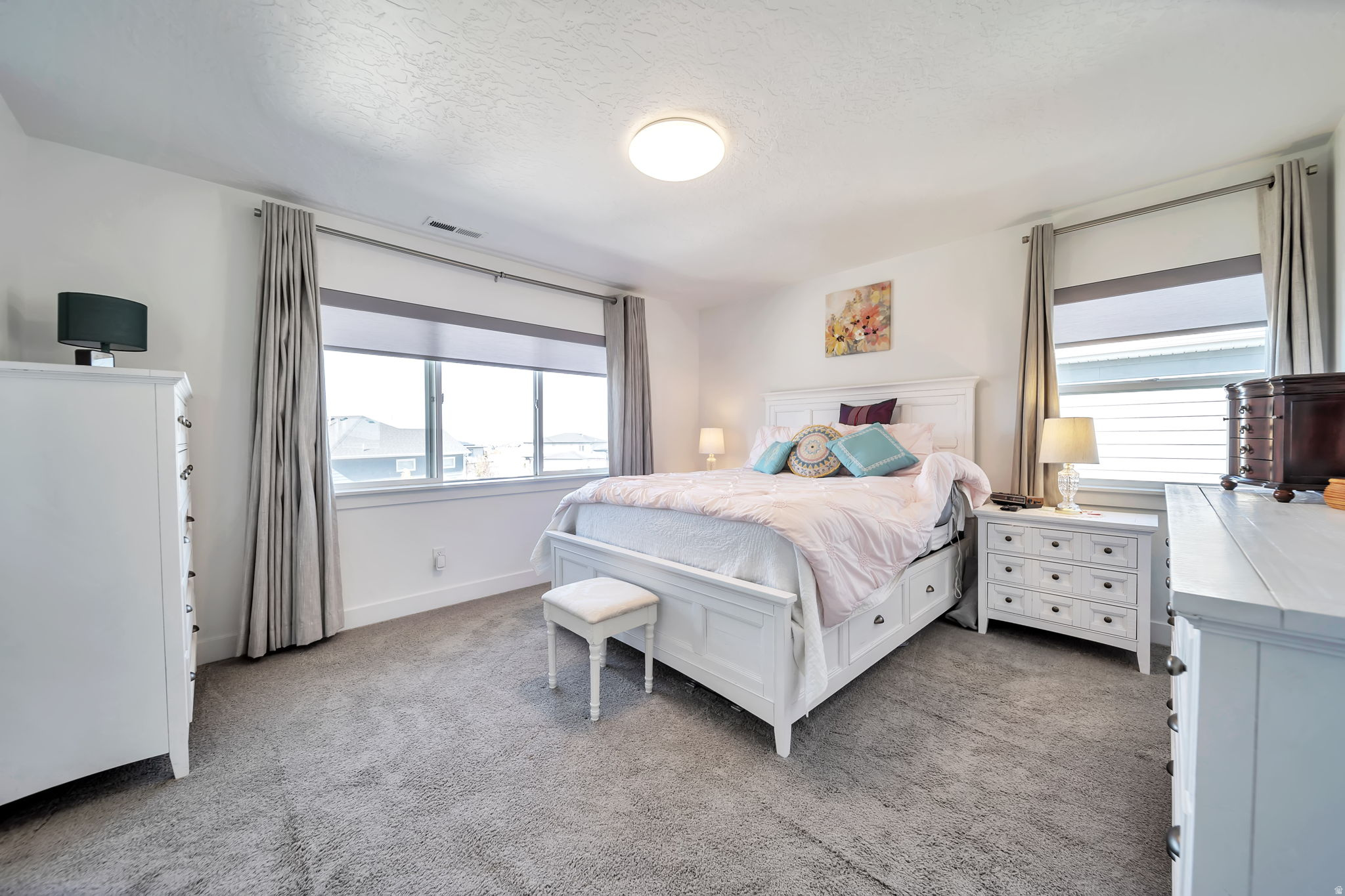 INDEPENDENCE - Residential