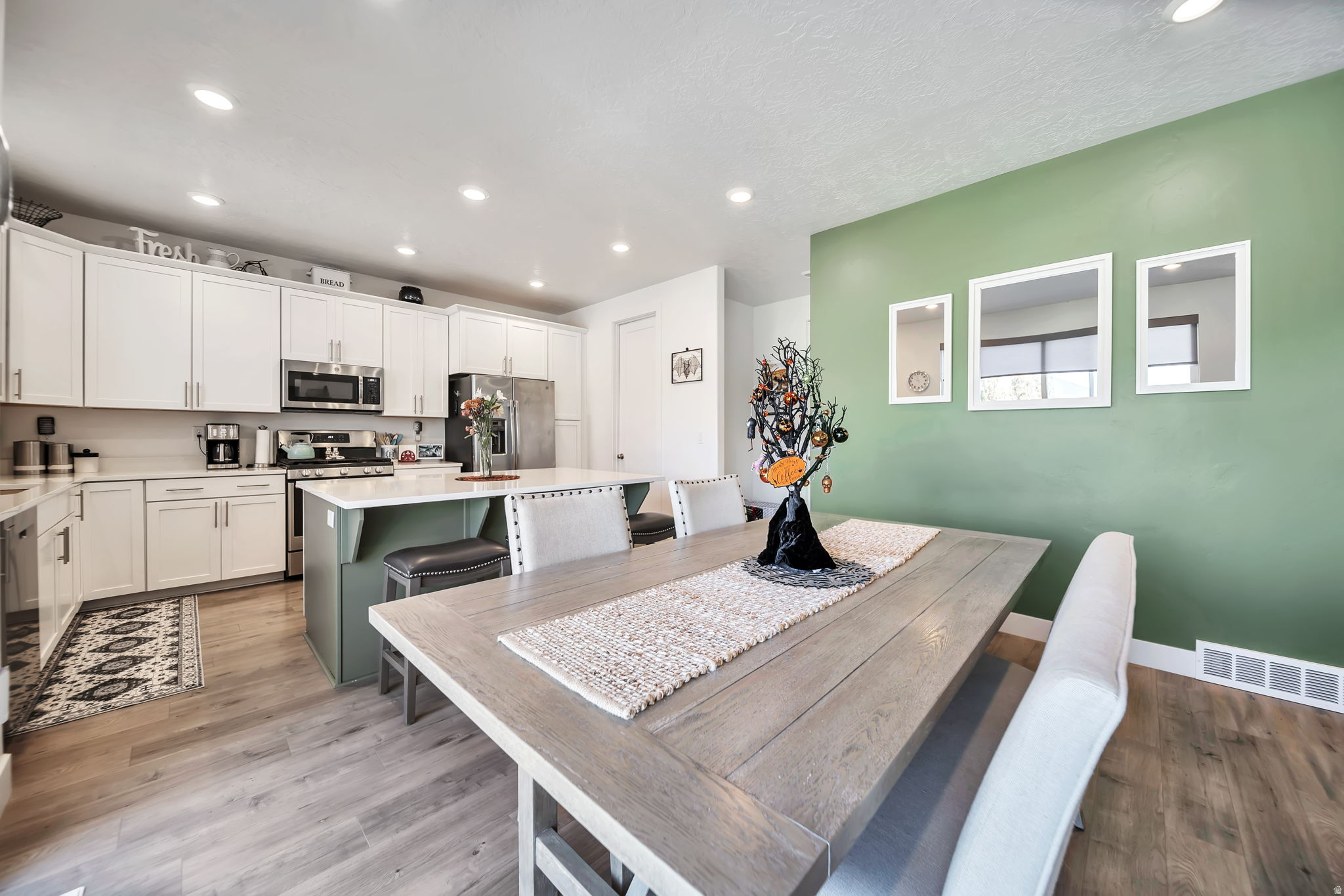 INDEPENDENCE - Residential