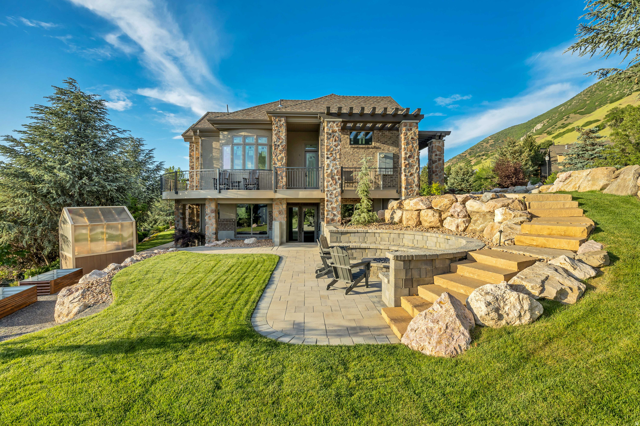 HICKORY RIDGE - Residential