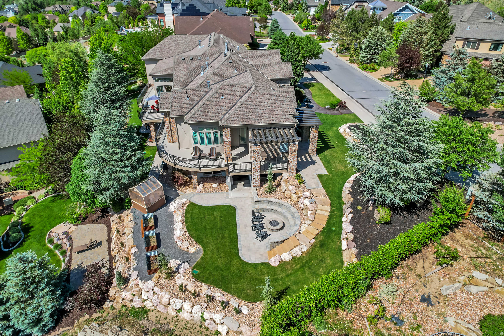 HICKORY RIDGE - Residential