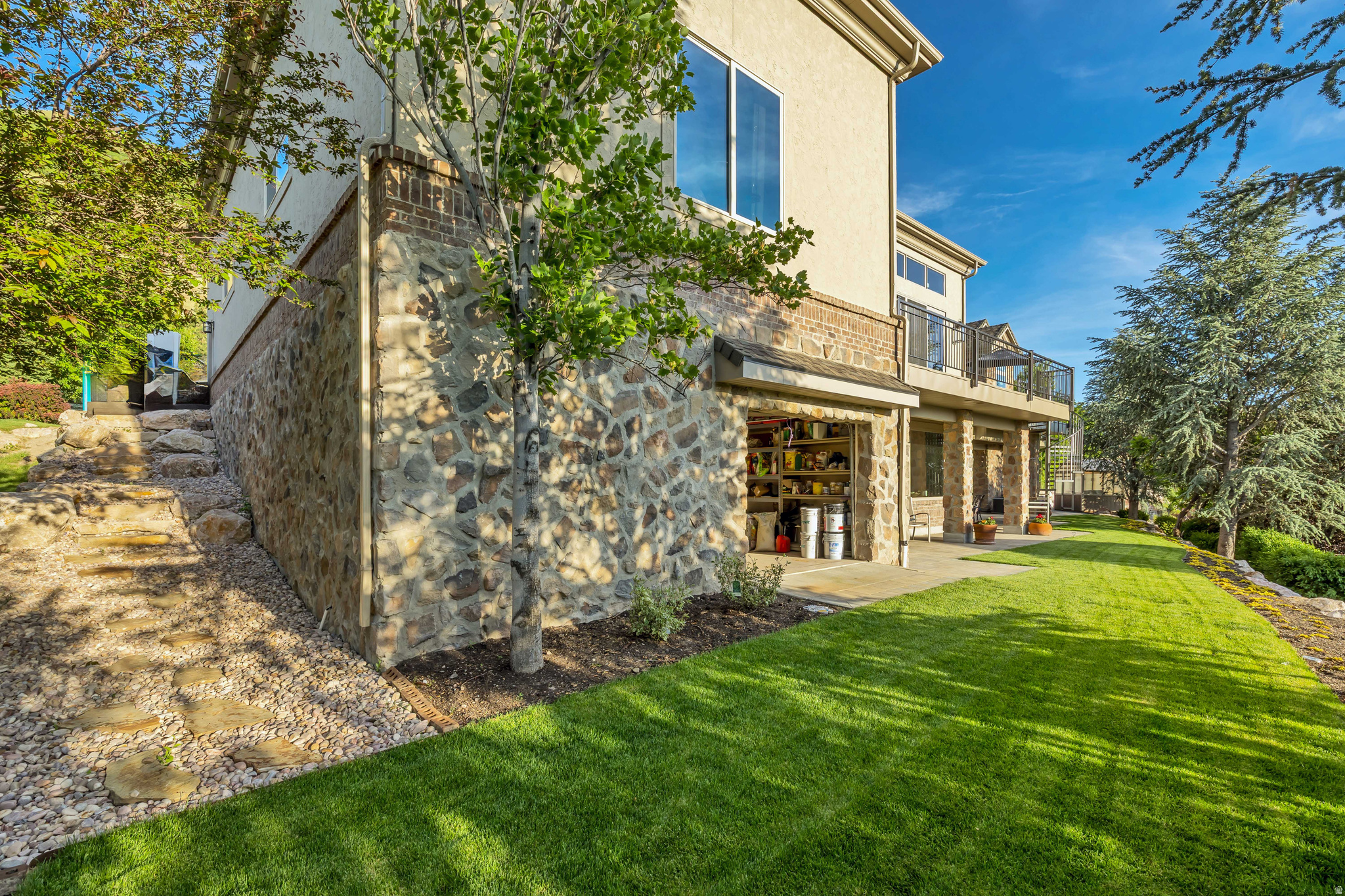 HICKORY RIDGE - Residential