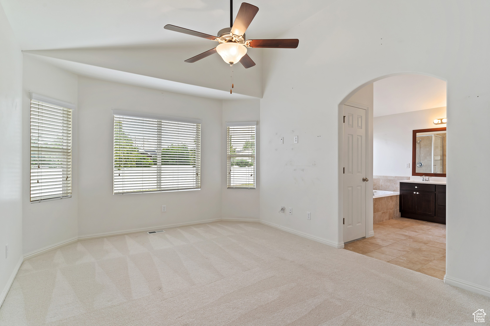 WHISPERING MEADOWS - Residential