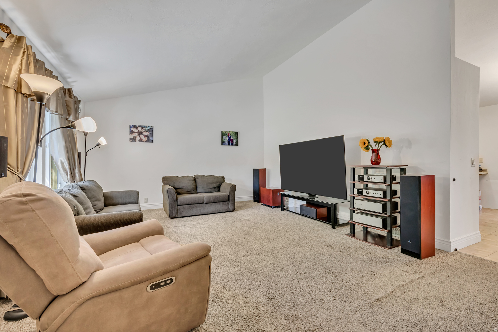 WILLOW HILL SUB - Residential