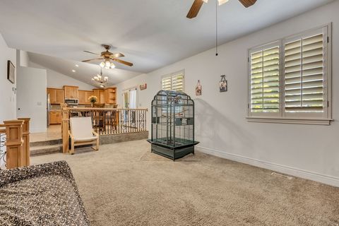 Tiny photo for 1695 E ENSIGN PL, Cottonwood Heights, UT 84121 (MLS # 2138105)