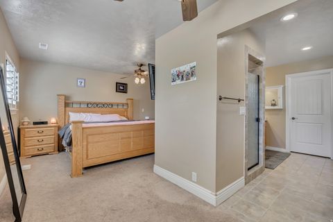 Tiny photo for 1695 E ENSIGN PL, Cottonwood Heights, UT 84121 (MLS # 2138105)