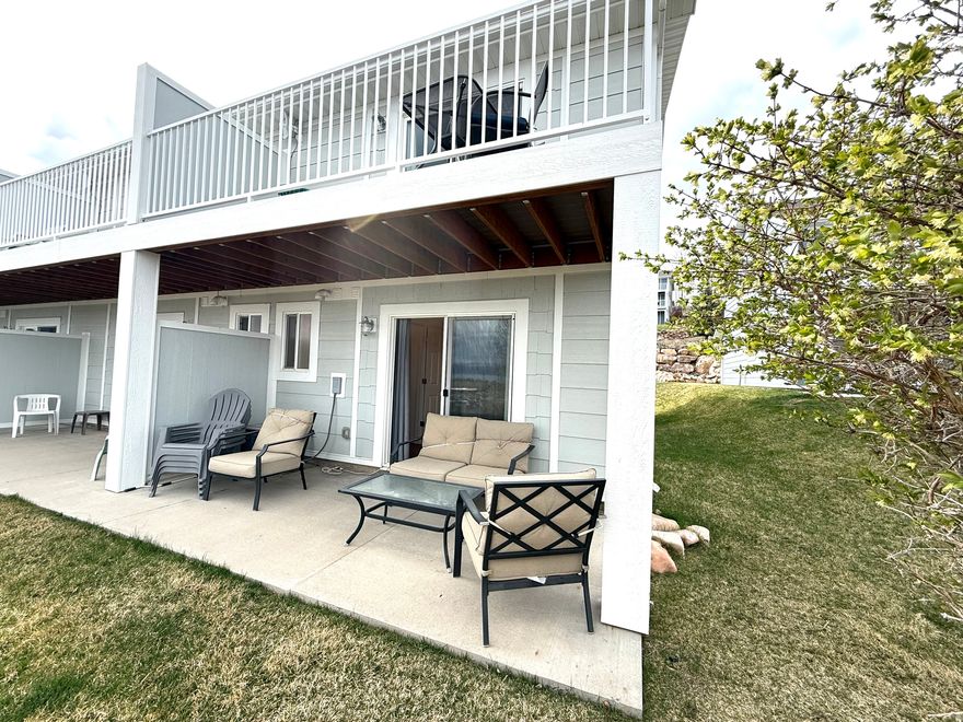 END UNIT! Now offering an exclusive end unit Newberg condo at Harbor Village with the best views in all of Bear Lake. Brand new exterior deck. Overlooking the current state marina with a new marina being built! This property is approved for nightly rentals and currently being used as one. Amenities include paved roads, snow removal, tennis courts, and access to an in-ground pool.