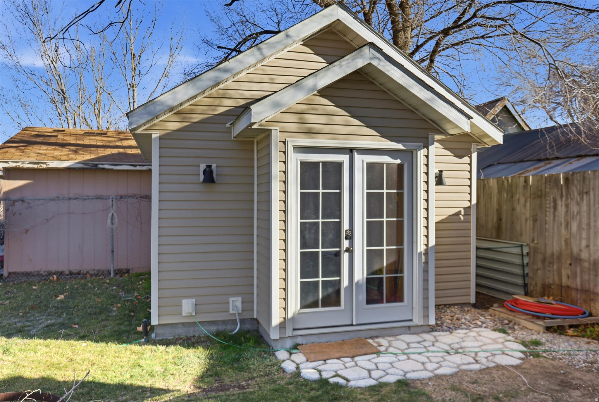 OQUIRRH HILLS ESTATES - Residential