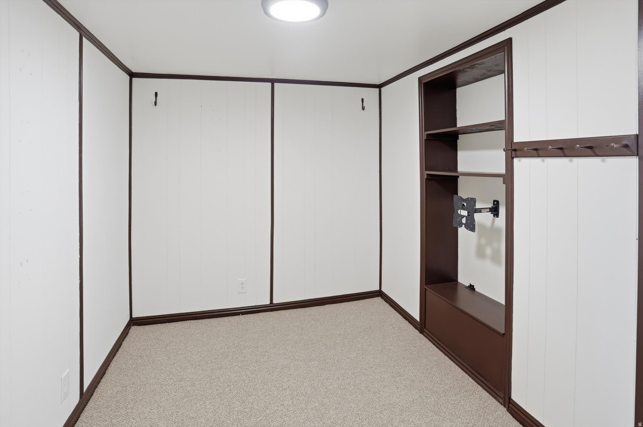 OQUIRRH HILLS ESTATES - Residential