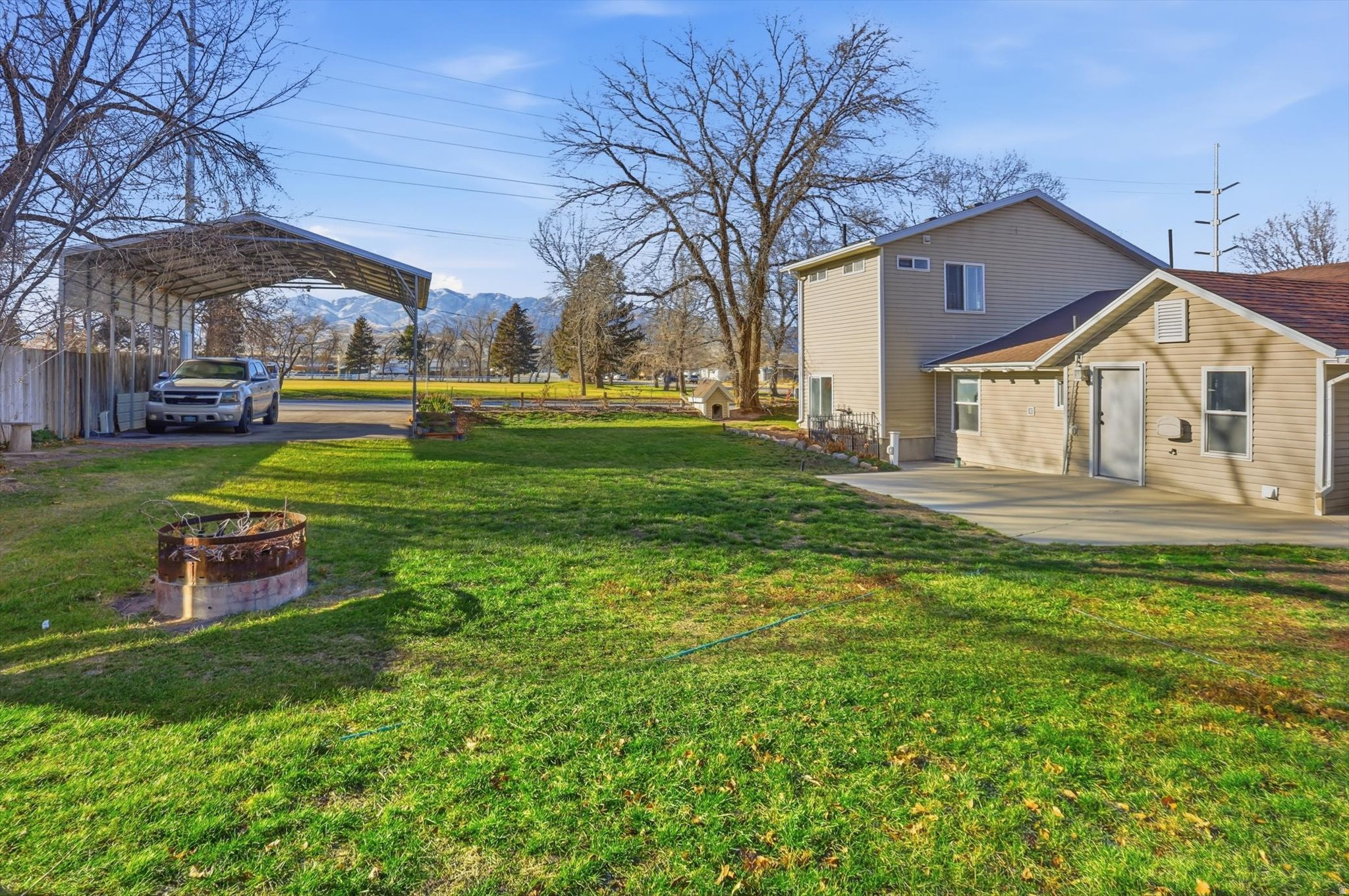 OQUIRRH HILLS ESTATES - Residential