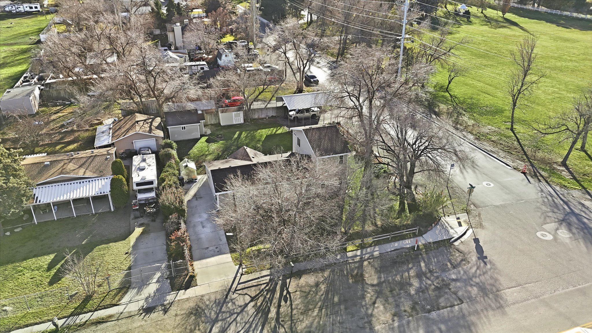 OQUIRRH HILLS ESTATES - Residential