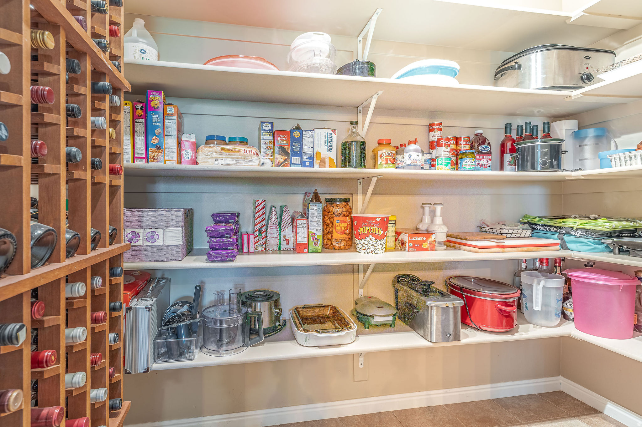 ORCHARD FARM EST 131 - Residential