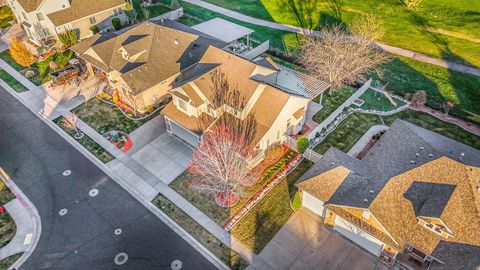 Tiny photo for 777 E APPLE BLOSSOM WAY, Fruit Heights, UT 84037 (MLS # 2145918)