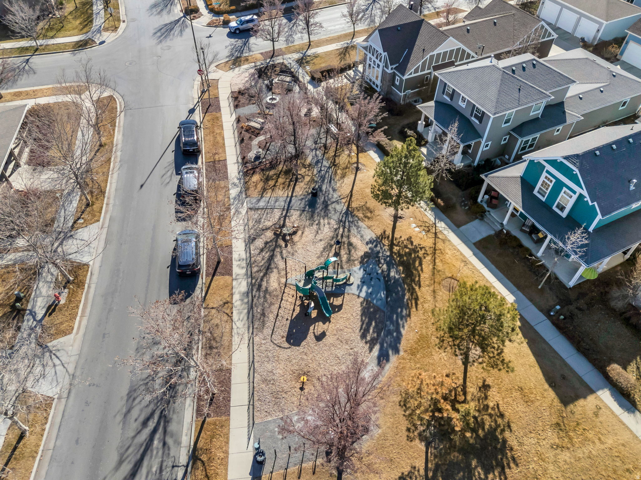 DAYBREAK - Residential