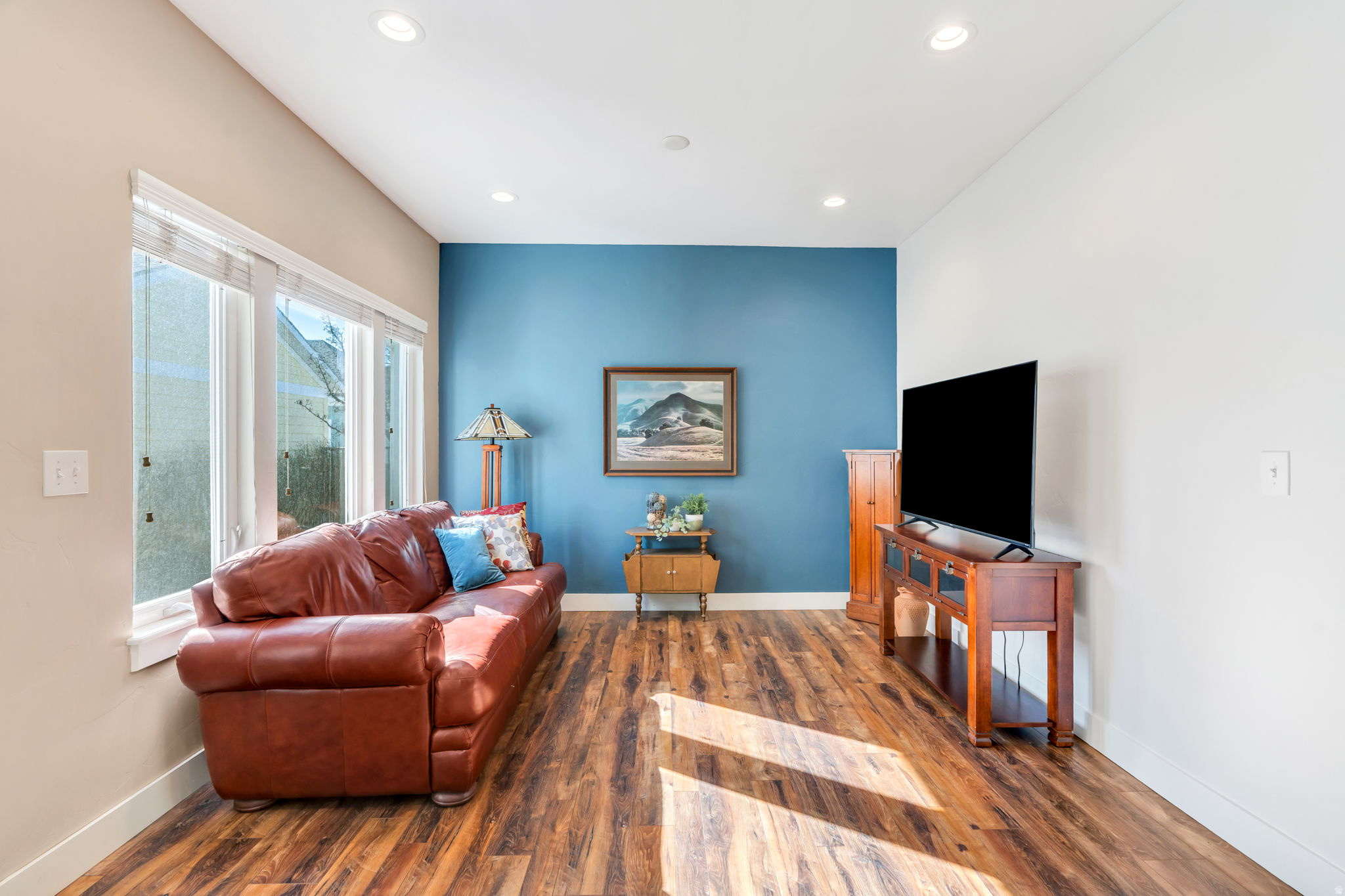 DAYBREAK - Residential