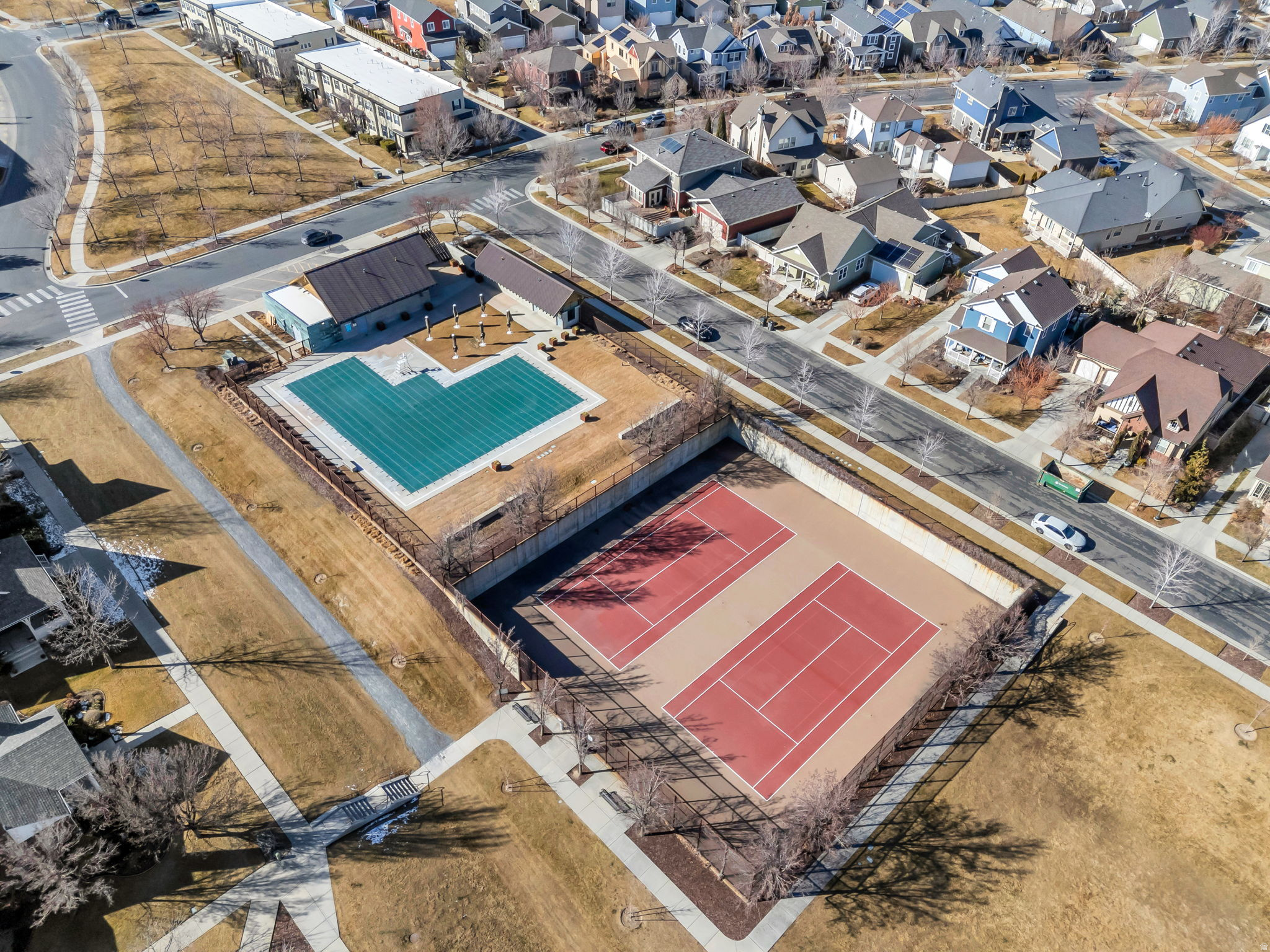 DAYBREAK - Residential